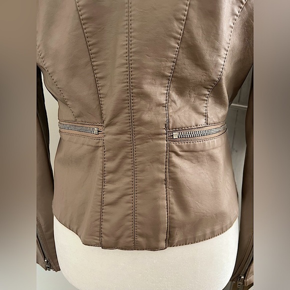 Blank NYC Vegan Leather Moto Jacket in Taupe - Picture 9 of 16